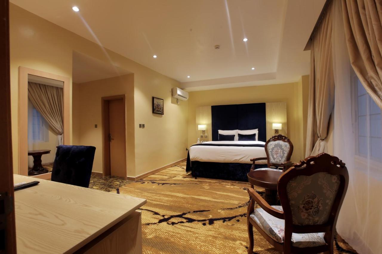Bon Hotel Elvis Mobushipe Luaran gambar